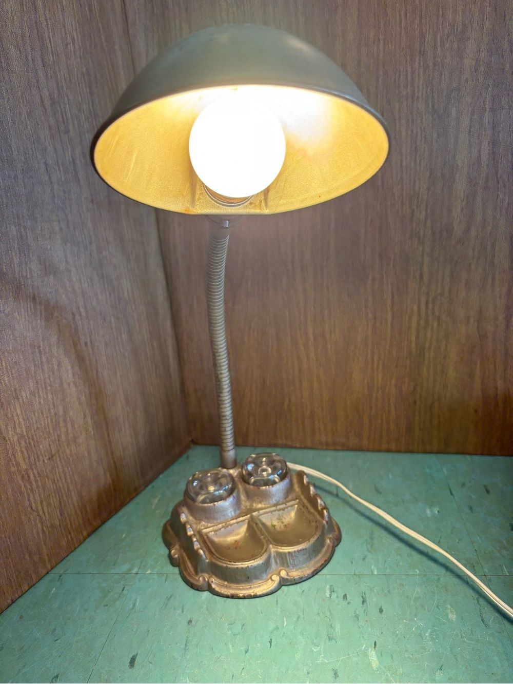 Vintage cast metal Desk Lamp with gooseneck antique 1920’s 1930’s
